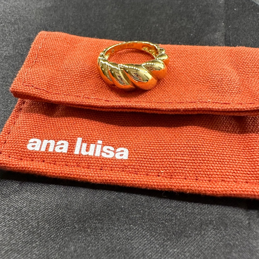 Ana Luisa Dome ring size 6